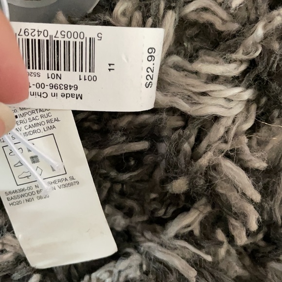 Old navy sneakers - Picture 3 of 4